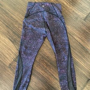 Lululemon size 6 cropped leggings